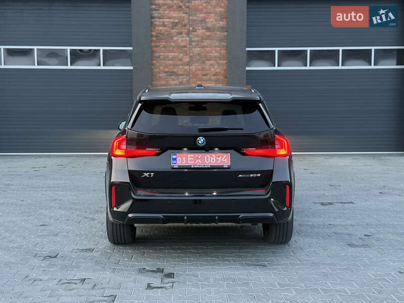 Внедорожник / Кроссовер BMW X1 2025 в Черновцах
