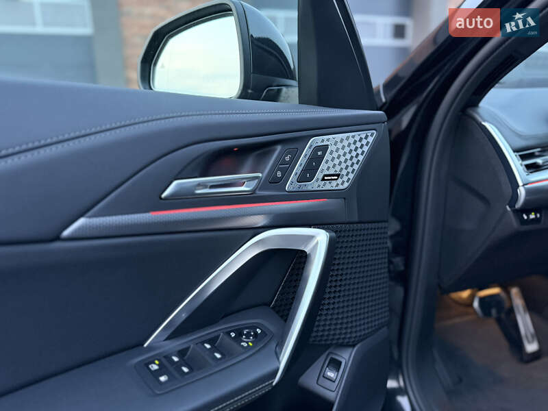 Внедорожник / Кроссовер BMW X1 2025 в Черновцах