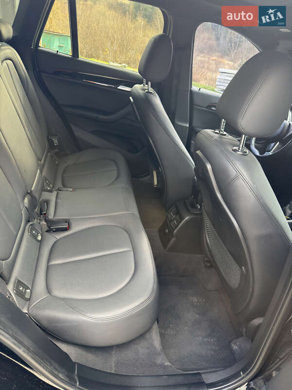 Внедорожник / Кроссовер BMW X1 2015 в Львове фото 12 Внедорожник / Кроссовер BMW X1 2015 в Львове