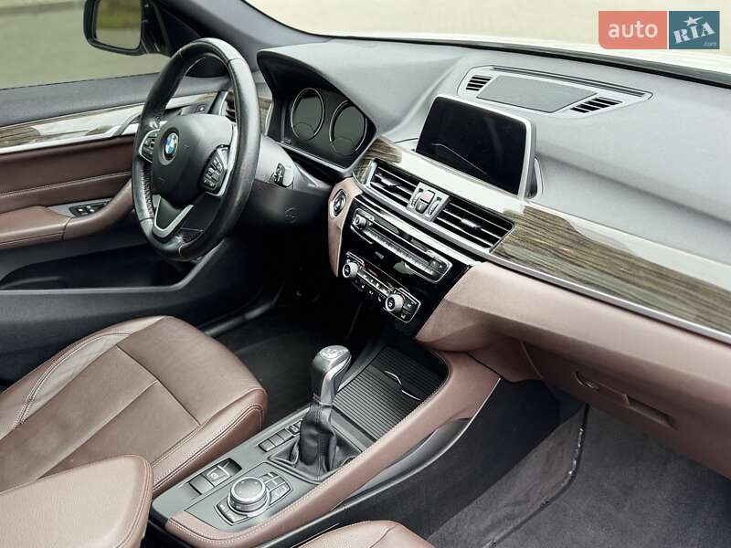 Внедорожник / Кроссовер BMW X1 2018 в Львове