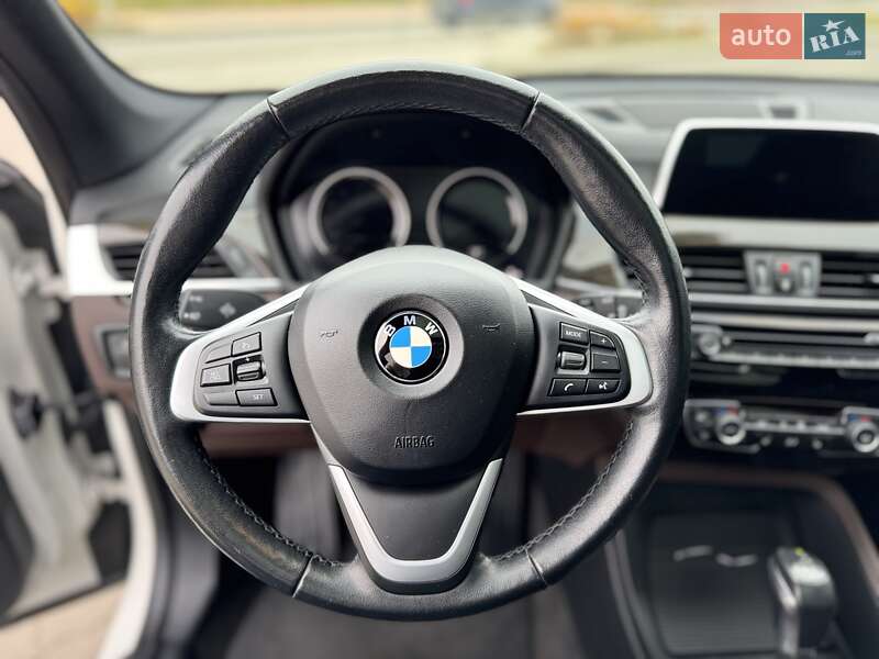 Внедорожник / Кроссовер BMW X1 2018 в Львове