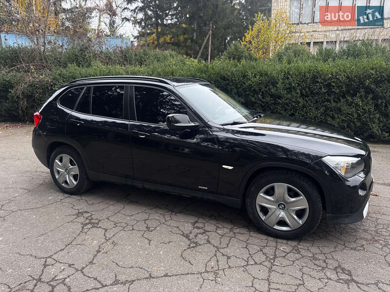 Внедорожник / Кроссовер BMW X1 2011 в Христиновке