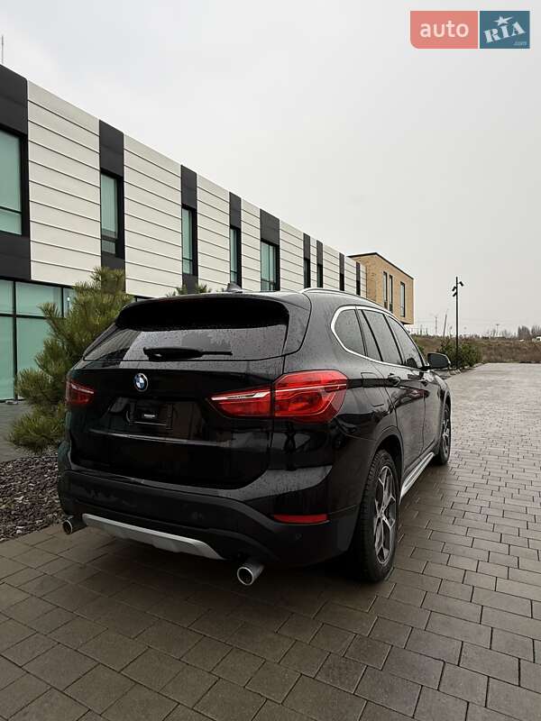 Внедорожник / Кроссовер BMW X1 2019 в Хмельницком