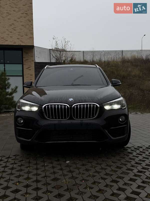 Внедорожник / Кроссовер BMW X1 2019 в Хмельницком