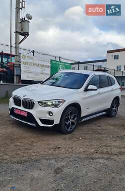 Внедорожник / Кроссовер BMW X1 2016 в Виннице