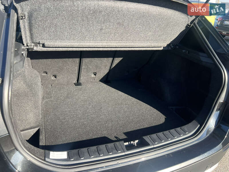 Позашляховик / Кросовер BMW X1 2011 в Києві