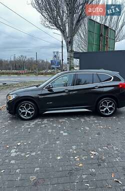 Позашляховик / Кросовер BMW X1 2017 в Запоріжжі