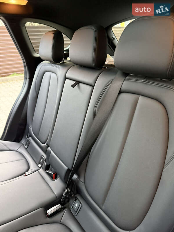 Внедорожник / Кроссовер BMW X1 2016 в Черновцах