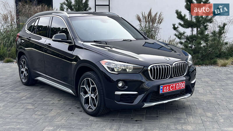 Внедорожник / Кроссовер BMW X1 2018 в Луцке