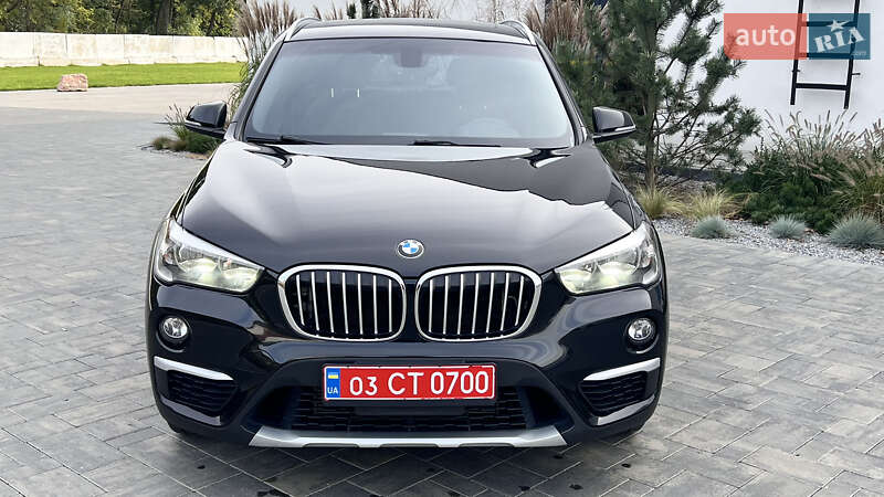 Внедорожник / Кроссовер BMW X1 2018 в Луцке