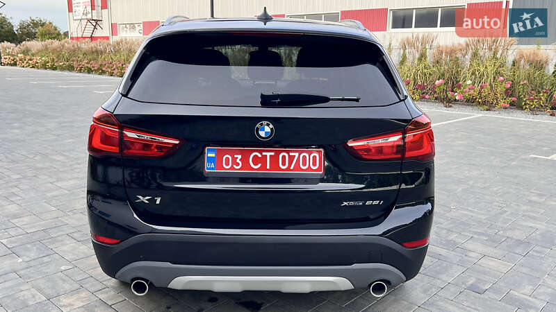 Внедорожник / Кроссовер BMW X1 2018 в Луцке