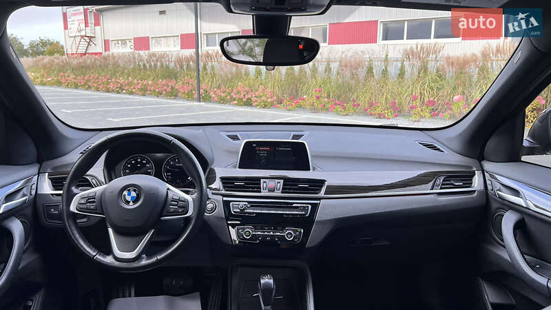 Внедорожник / Кроссовер BMW X1 2018 в Луцке