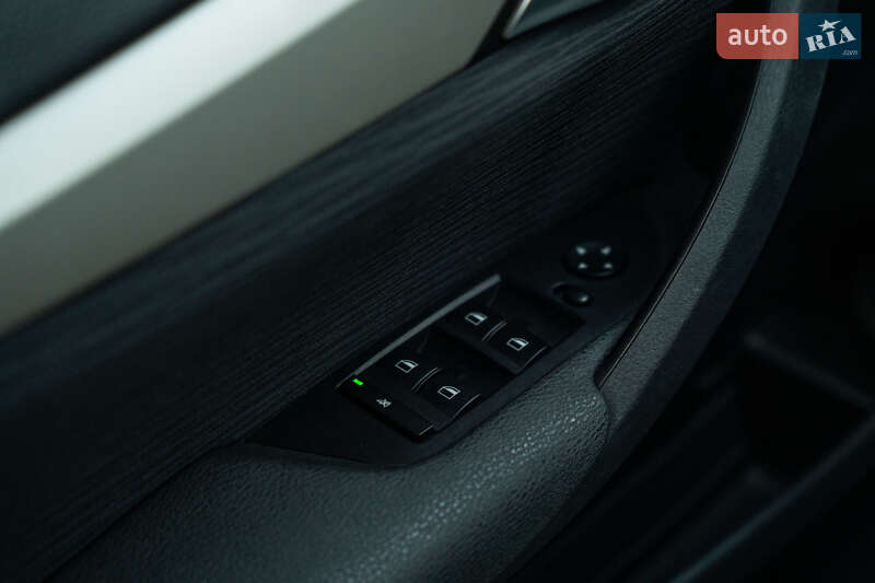 Внедорожник / Кроссовер BMW X1 2014 в Черновцах