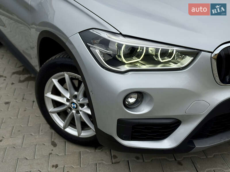 Внедорожник / Кроссовер BMW X1 2018 в Ужгороде