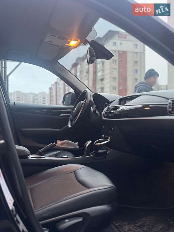 Внедорожник / Кроссовер BMW X1 2013 в Киеве