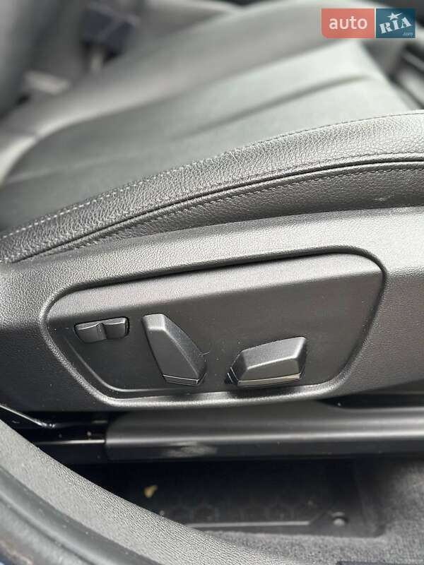 Внедорожник / Кроссовер BMW X1 2017 в Киеве фото 46 Внедорожник / Кроссовер BMW X1 2017 в Киеве