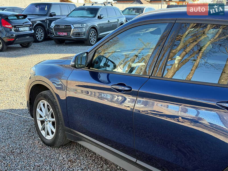 Внедорожник / Кроссовер BMW X1 2015 в Стрые