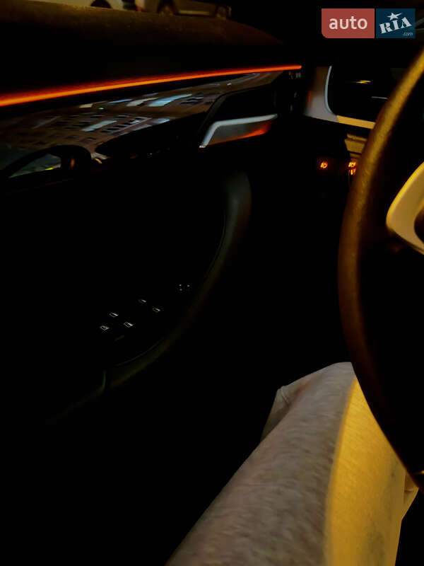 Внедорожник / Кроссовер BMW X1 2019 в Киеве фото 13 Внедорожник / Кроссовер BMW X1 2019 в Киеве