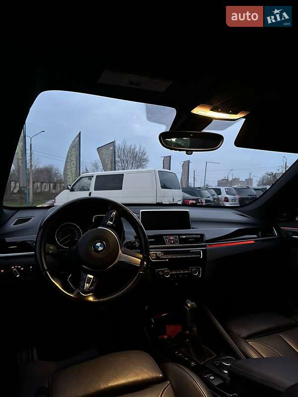 Внедорожник / Кроссовер BMW X1 2016 в Харькове