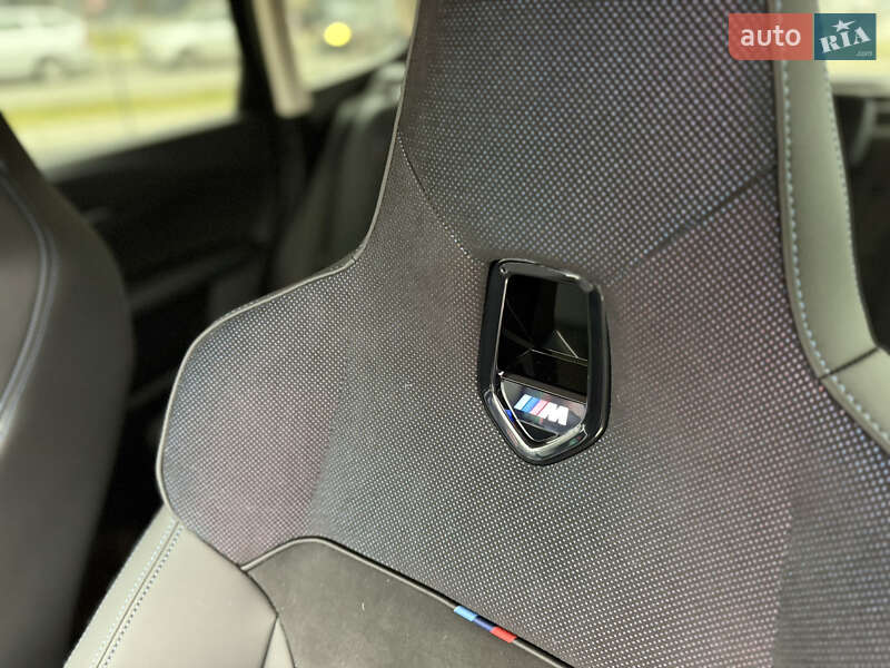 Внедорожник / Кроссовер BMW X1 2024 в Львове