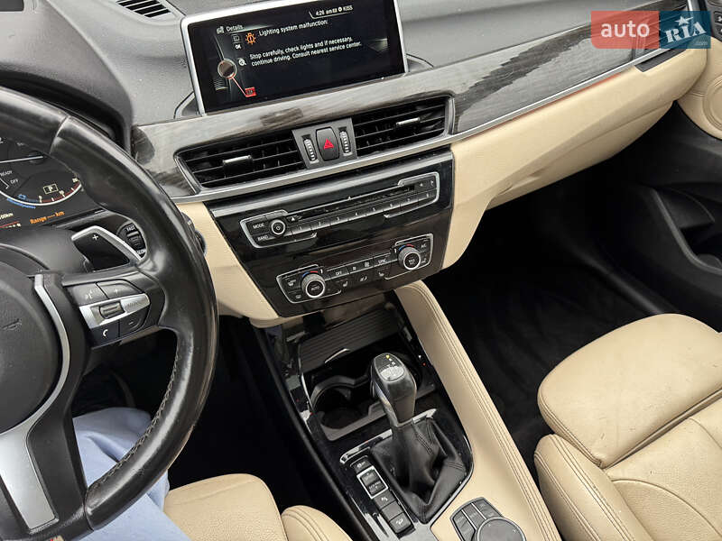 Внедорожник / Кроссовер BMW X1 2017 в Львове