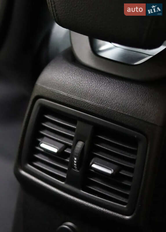 Внедорожник / Кроссовер BMW X1 2019 в Тернополе