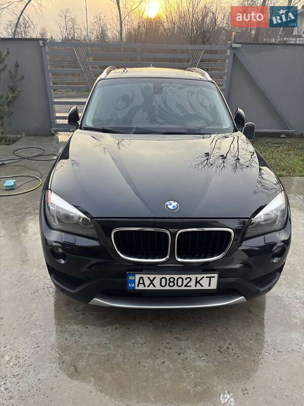 Внедорожник / Кроссовер BMW X1 2014 в Харькове
