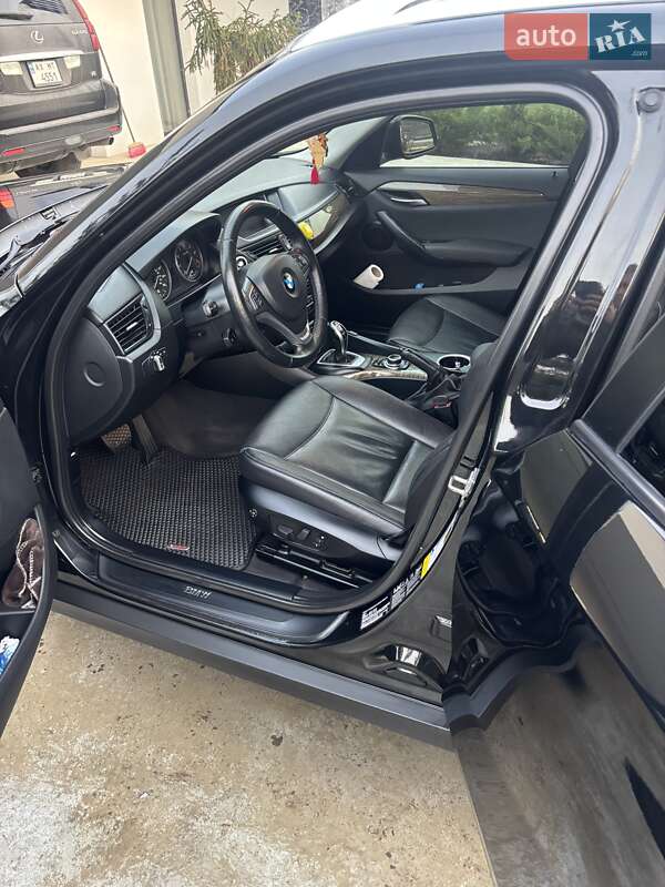 Внедорожник / Кроссовер BMW X1 2014 в Харькове