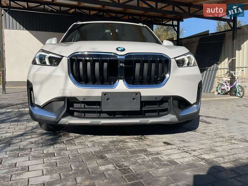 Внедорожник / Кроссовер BMW X1 2023 в Киеве фото 4 Внедорожник / Кроссовер BMW X1 2023 в Киеве