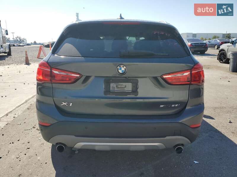 Внедорожник / Кроссовер BMW X1 2019 в Львове