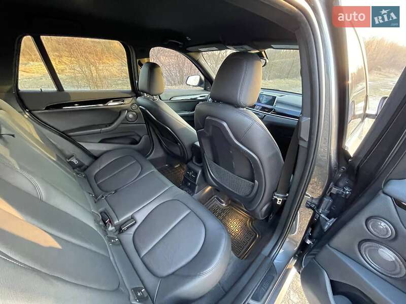 Внедорожник / Кроссовер BMW X1 2016 в Богородчанах