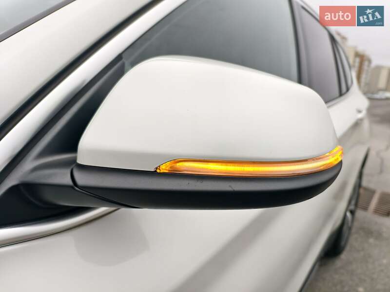 Внедорожник / Кроссовер BMW X1 2016 в Виннице