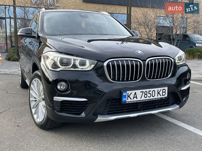 Внедорожник / Кроссовер BMW X1 2017 в Киеве