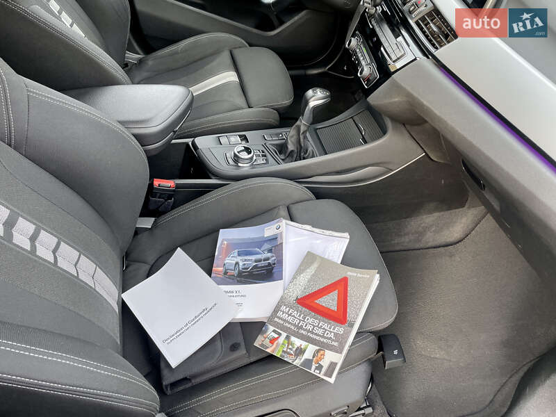 Внедорожник / Кроссовер BMW X1 2017 в Киеве