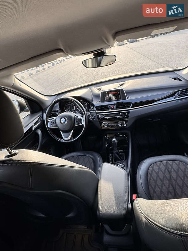 Внедорожник / Кроссовер BMW X1 2016 в Киеве фото 14 Внедорожник / Кроссовер BMW X1 2016 в Киеве