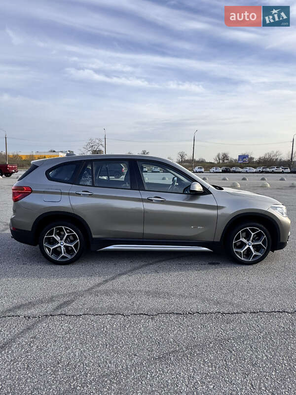 Внедорожник / Кроссовер BMW X1 2016 в Киеве фото 23 Внедорожник / Кроссовер BMW X1 2016 в Киеве