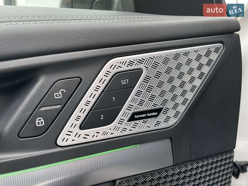 Внедорожник / Кроссовер BMW X1 2024 в Львове