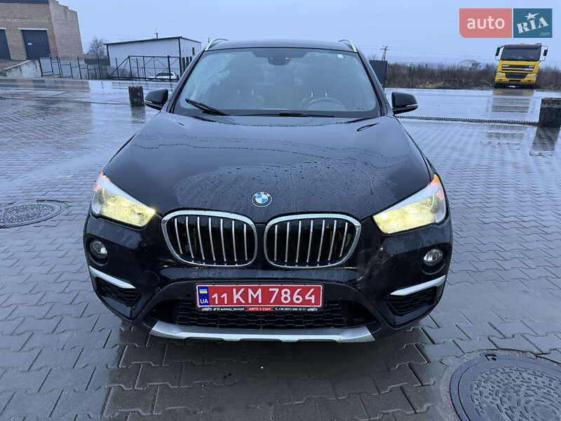 Внедорожник / Кроссовер BMW X1 2016 в Тернополе
