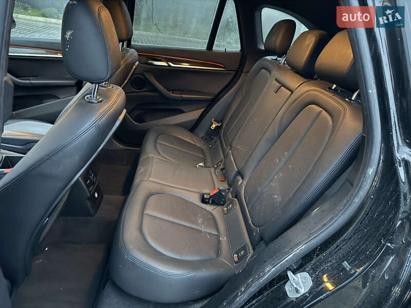 Внедорожник / Кроссовер BMW X1 2016 в Тернополе