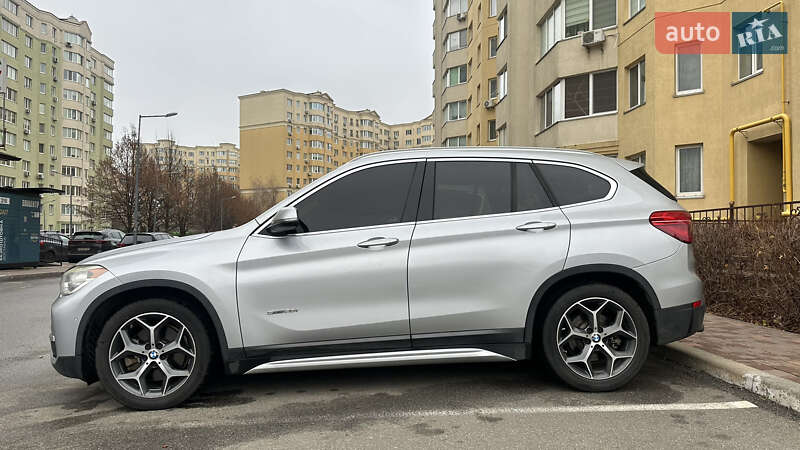 Внедорожник / Кроссовер BMW X1 2017 в Киеве