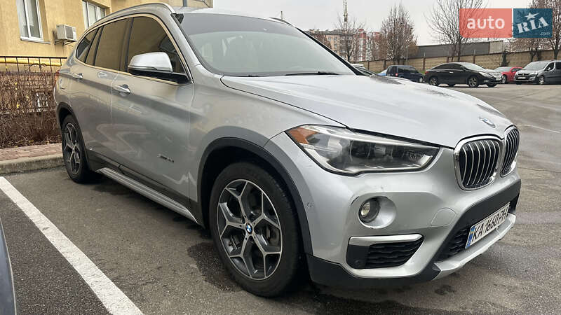 Внедорожник / Кроссовер BMW X1 2017 в Киеве