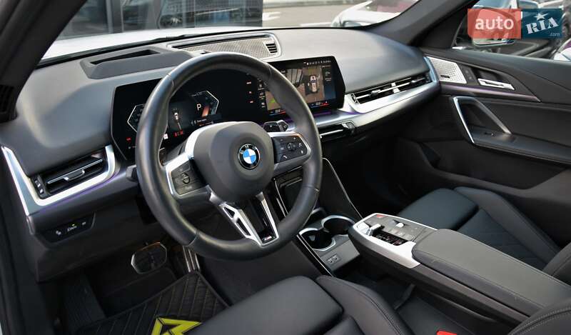 Внедорожник / Кроссовер BMW X1 2023 в Киеве
