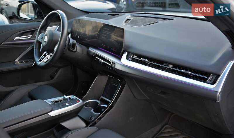 Внедорожник / Кроссовер BMW X1 2023 в Киеве