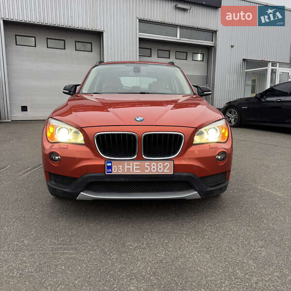 Внедорожник / Кроссовер BMW X1 2013 в Киеве