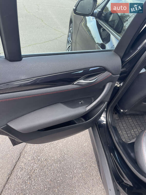 Позашляховик / Кросовер BMW X1 2012 в Кривому Розі