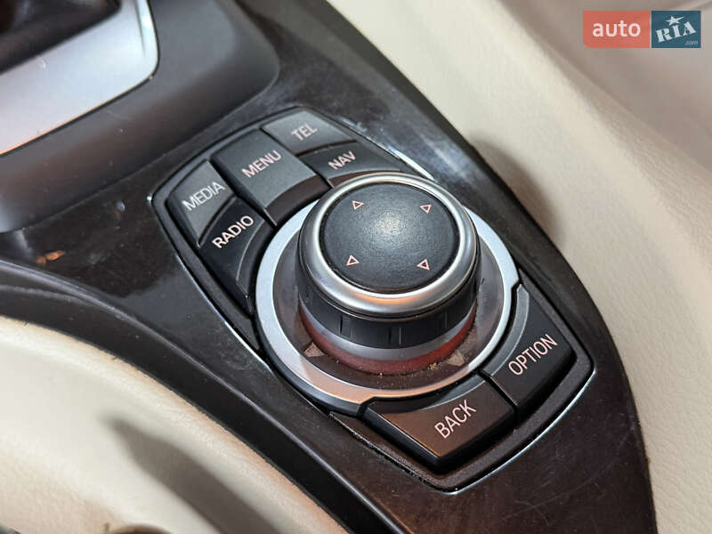 Внедорожник / Кроссовер BMW X1 2013 в Одессе