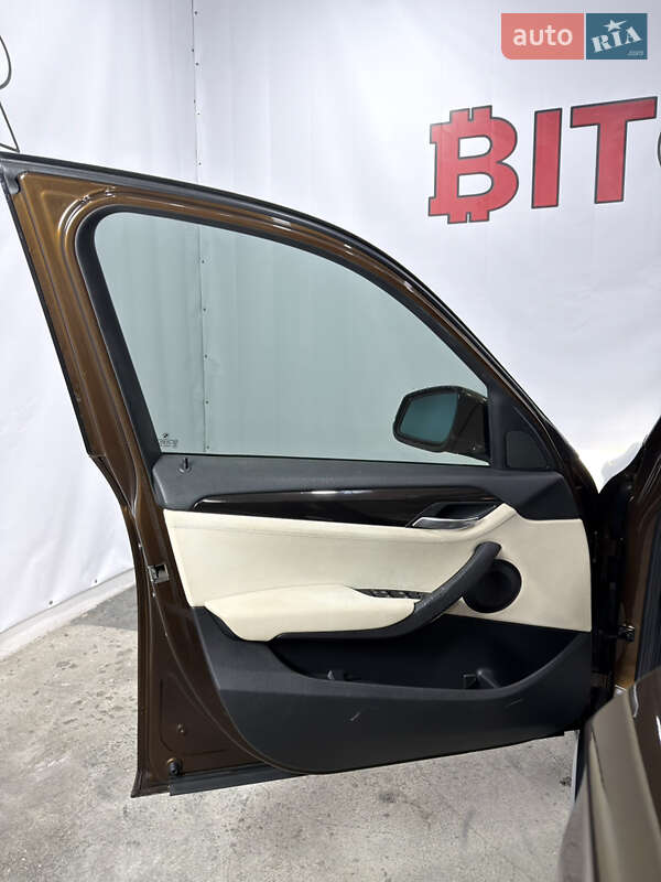 Внедорожник / Кроссовер BMW X1 2013 в Одессе