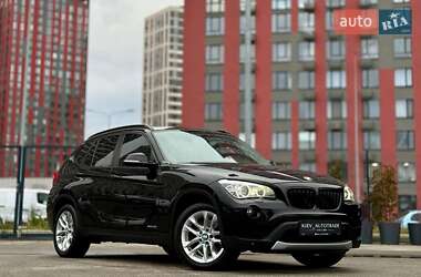 Внедорожник / Кроссовер BMW X1 2015 в Киеве