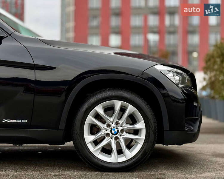 Позашляховик / Кросовер BMW X1 2015 в Києві