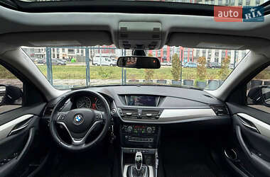Позашляховик / Кросовер BMW X1 2015 в Києві
